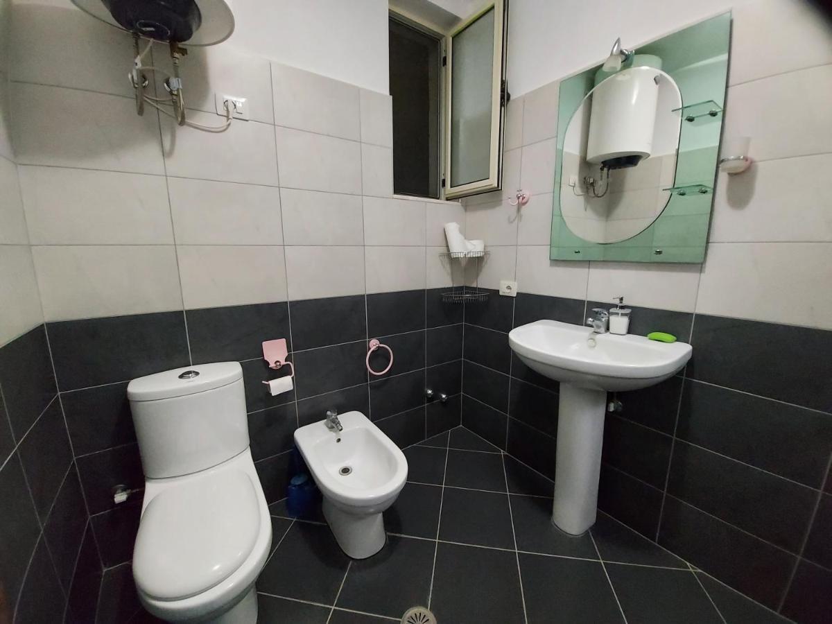 Hotel Kalemi Corovode Экстерьер фото